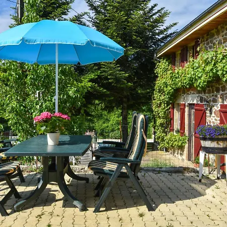 House Near The Truffle Capital Aups Semesterbostad
